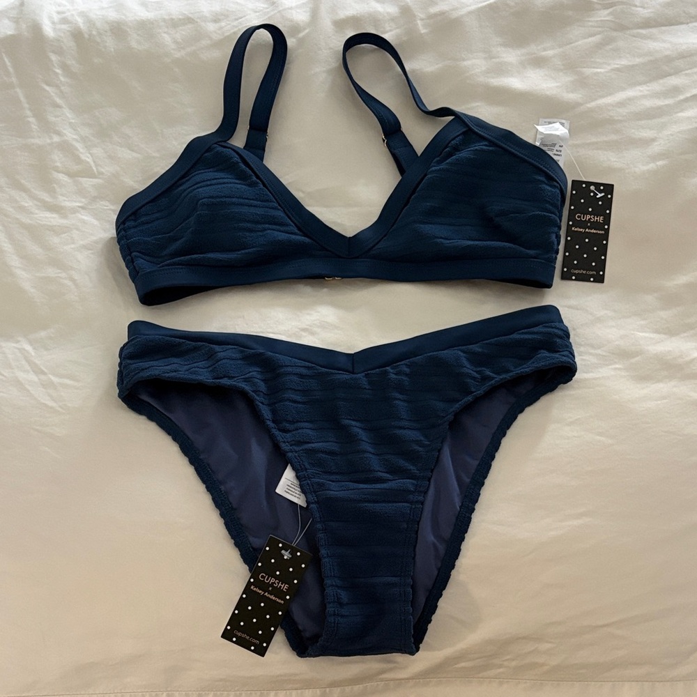 Cupshe Deep Blue Textured Bikini Set